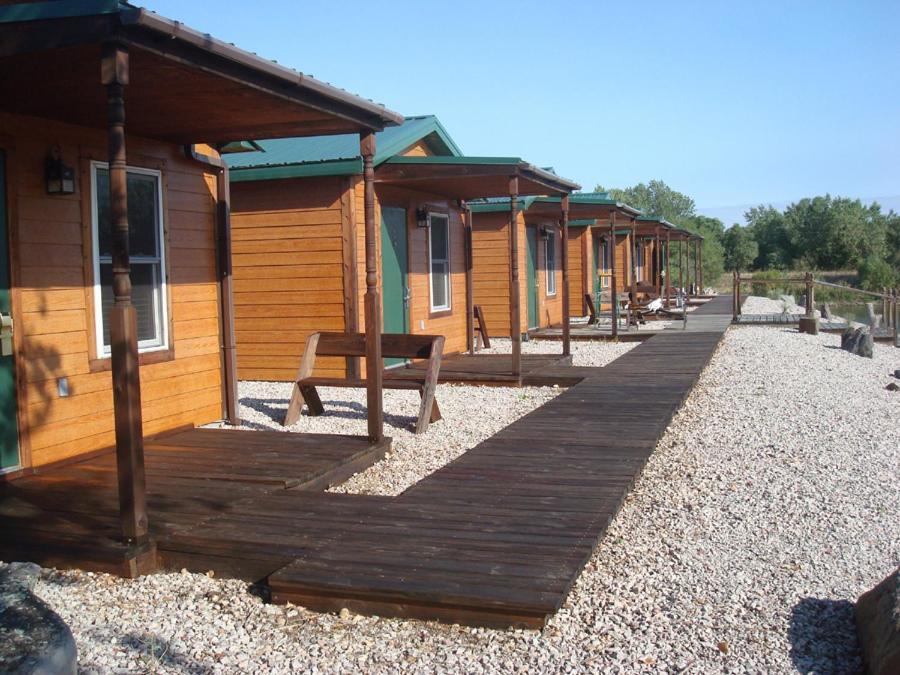 South Platte Cabins & Kennels Ogallala Esterno foto