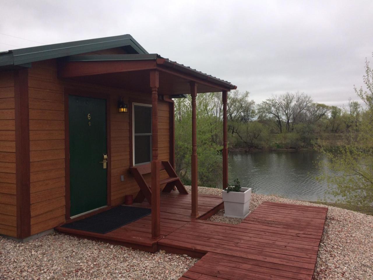 South Platte Cabins & Kennels Ogallala Esterno foto